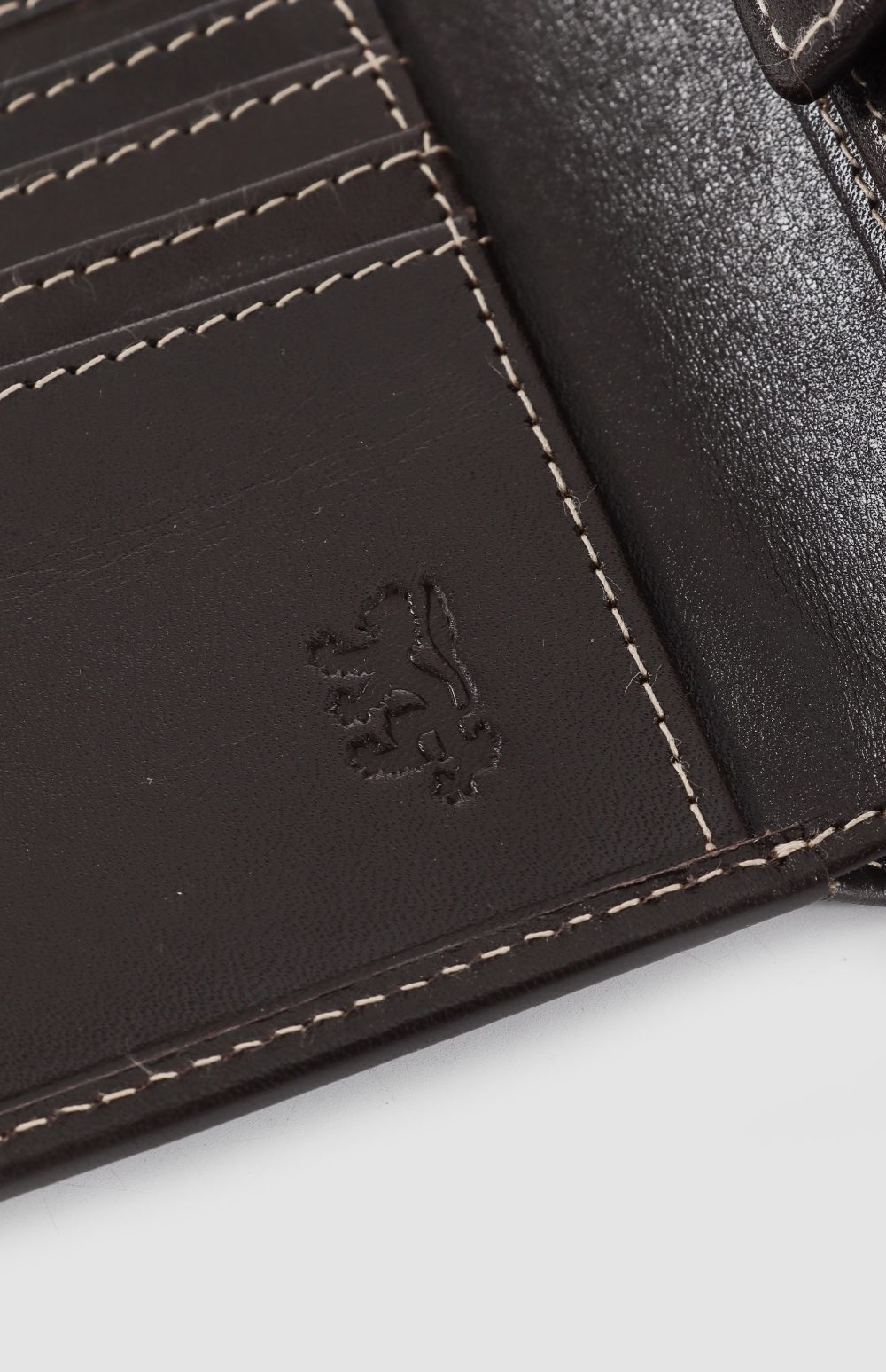 Pringle Myles Bifold Wallet - Image 2