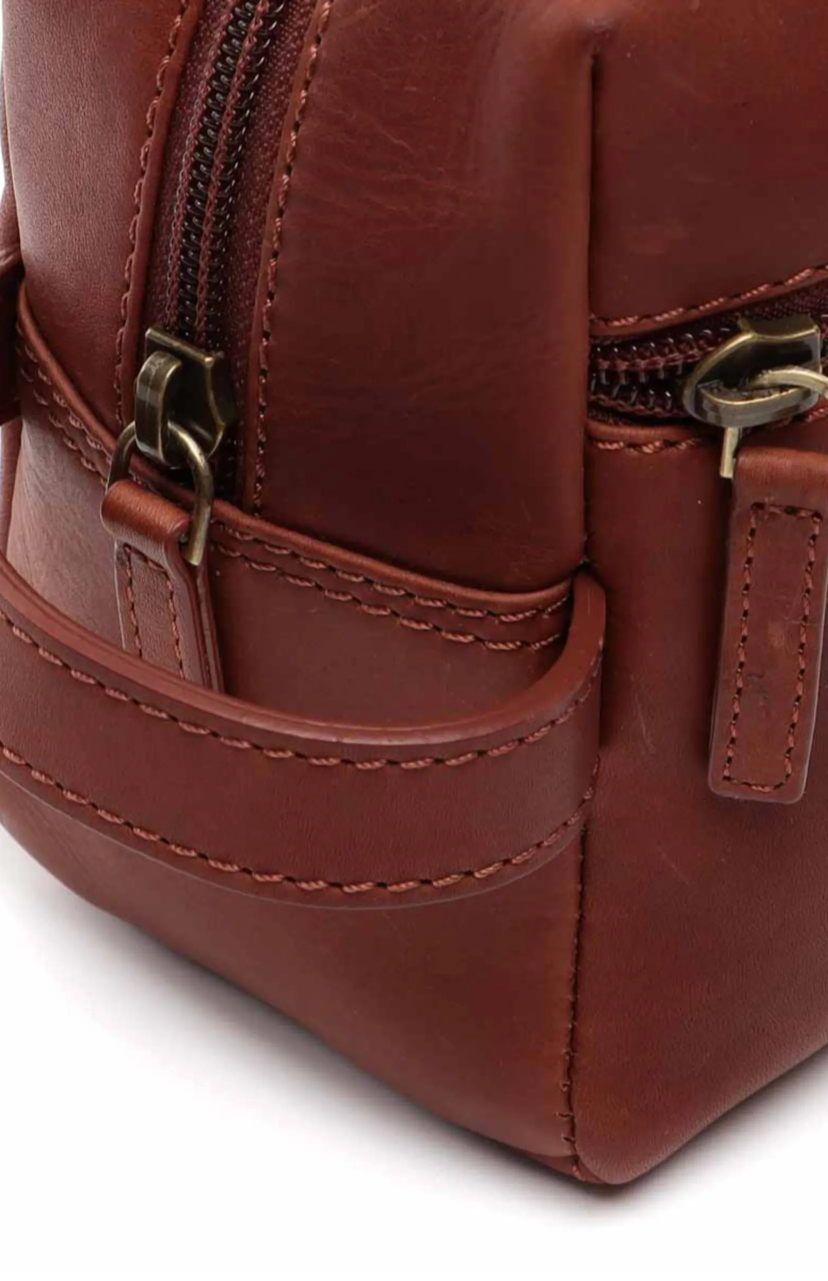 BUSBY KENNEDY TOILETRY BAG - Image 5